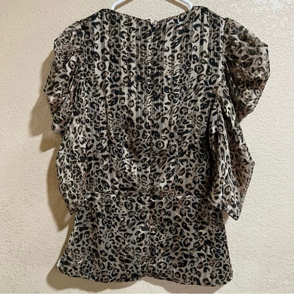 Authentic NWT Walter Baker Liora Peplum Top in jaguar animal print medium - Picture 6 of 9